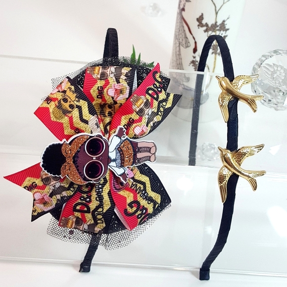 LOT OF X2🍒LOL Doll-D&G Graphics Ribbons Headband⭐Gold Doves Headband - Picture 1 of 7